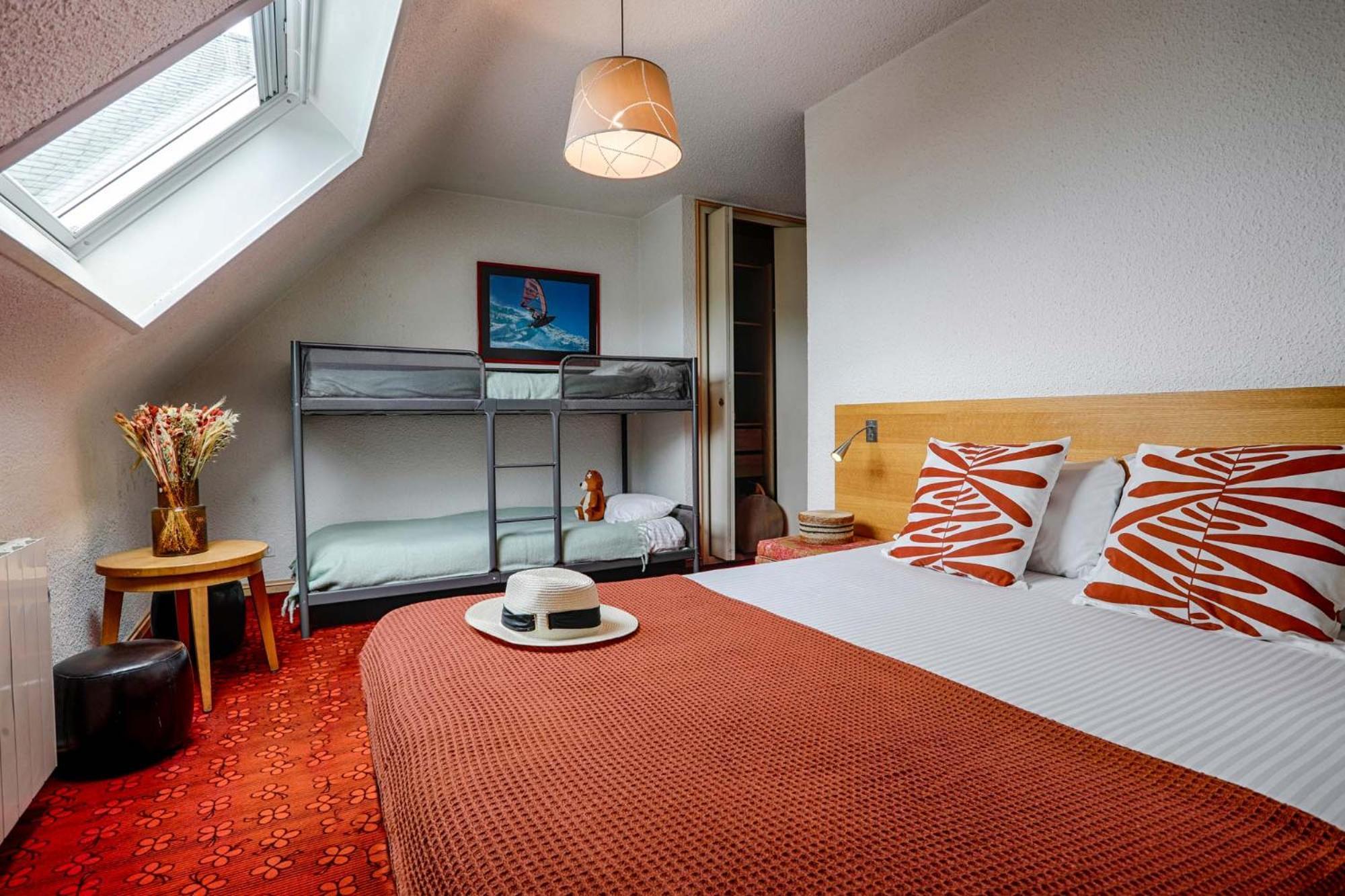 Hotel Le Branhoc - Brit Hotel オーレー エクステリア 写真