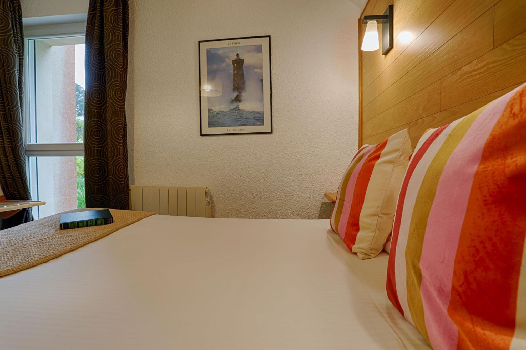 Hotel Le Branhoc - Brit Hotel オーレー エクステリア 写真