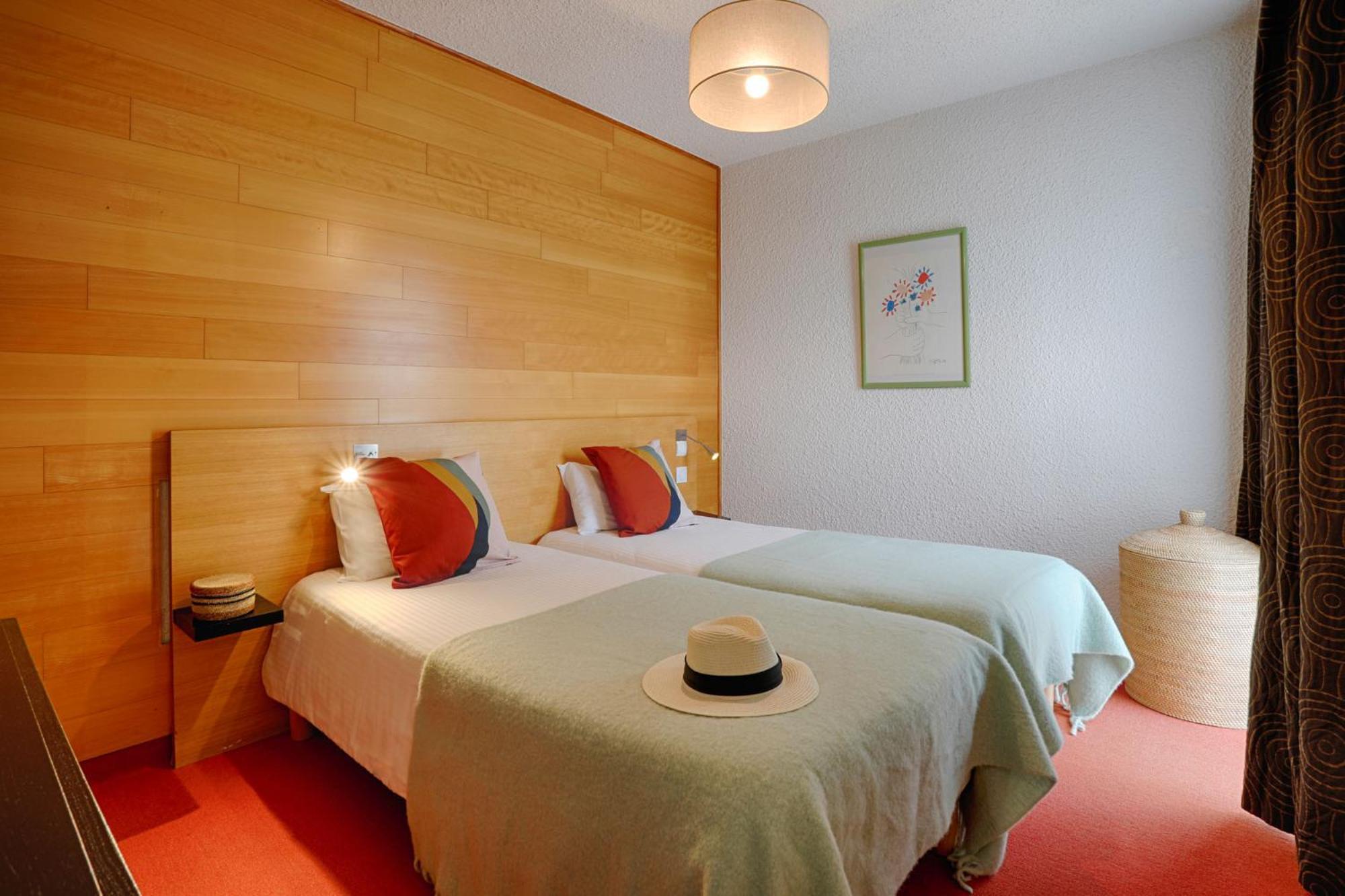 Hotel Le Branhoc - Brit Hotel オーレー エクステリア 写真