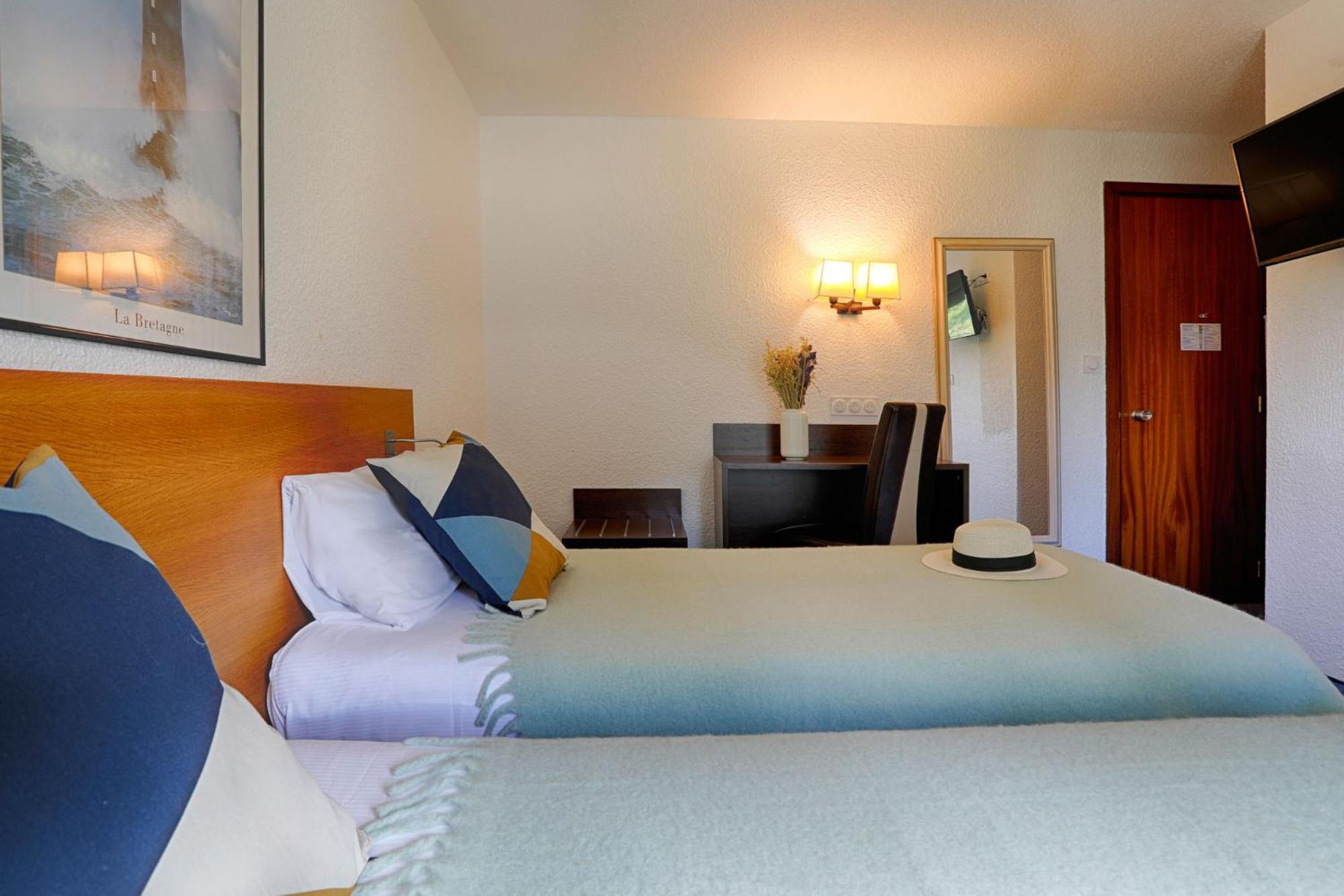 Hotel Le Branhoc - Brit Hotel オーレー エクステリア 写真