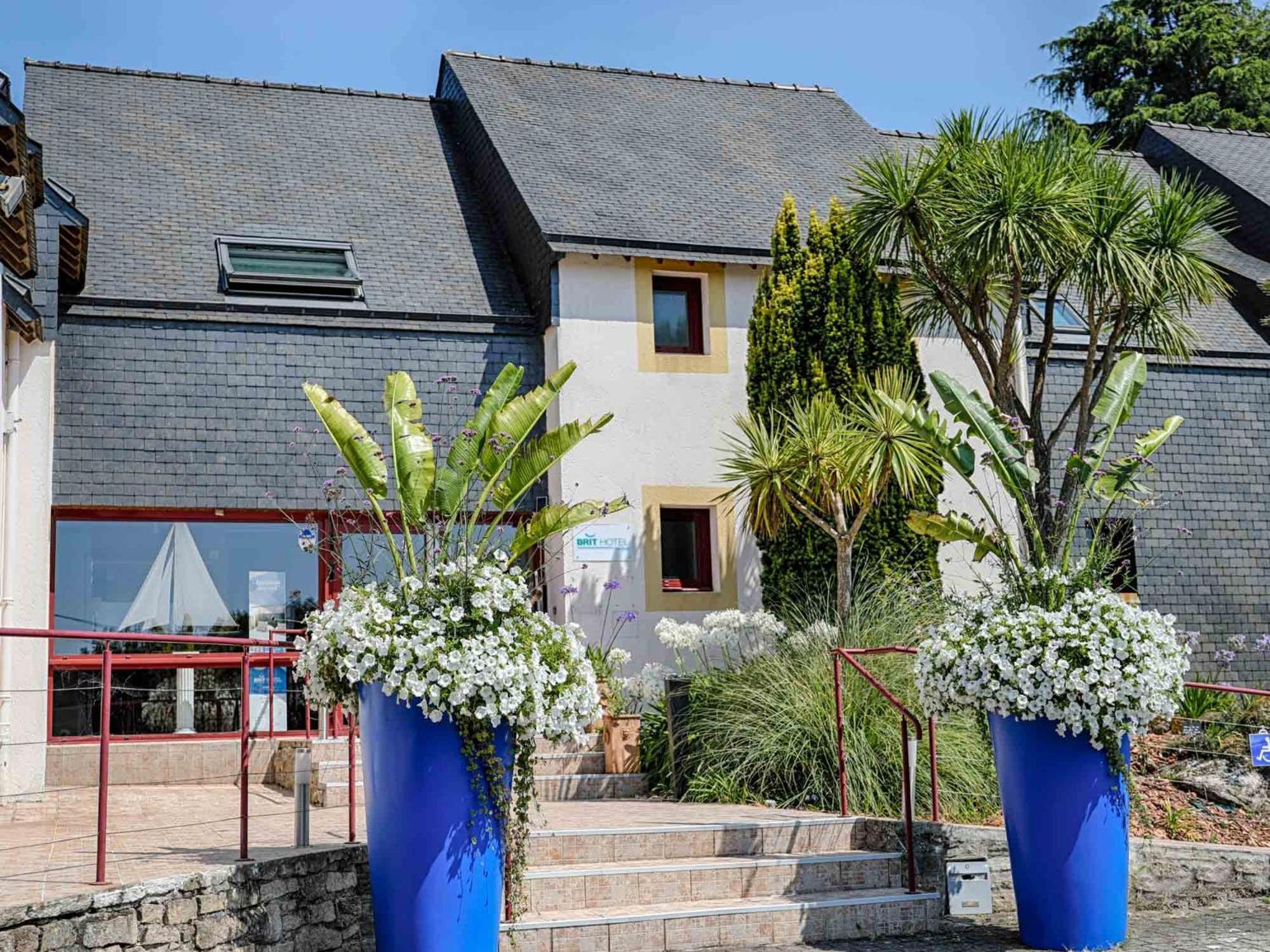Hotel Le Branhoc - Brit Hotel オーレー エクステリア 写真