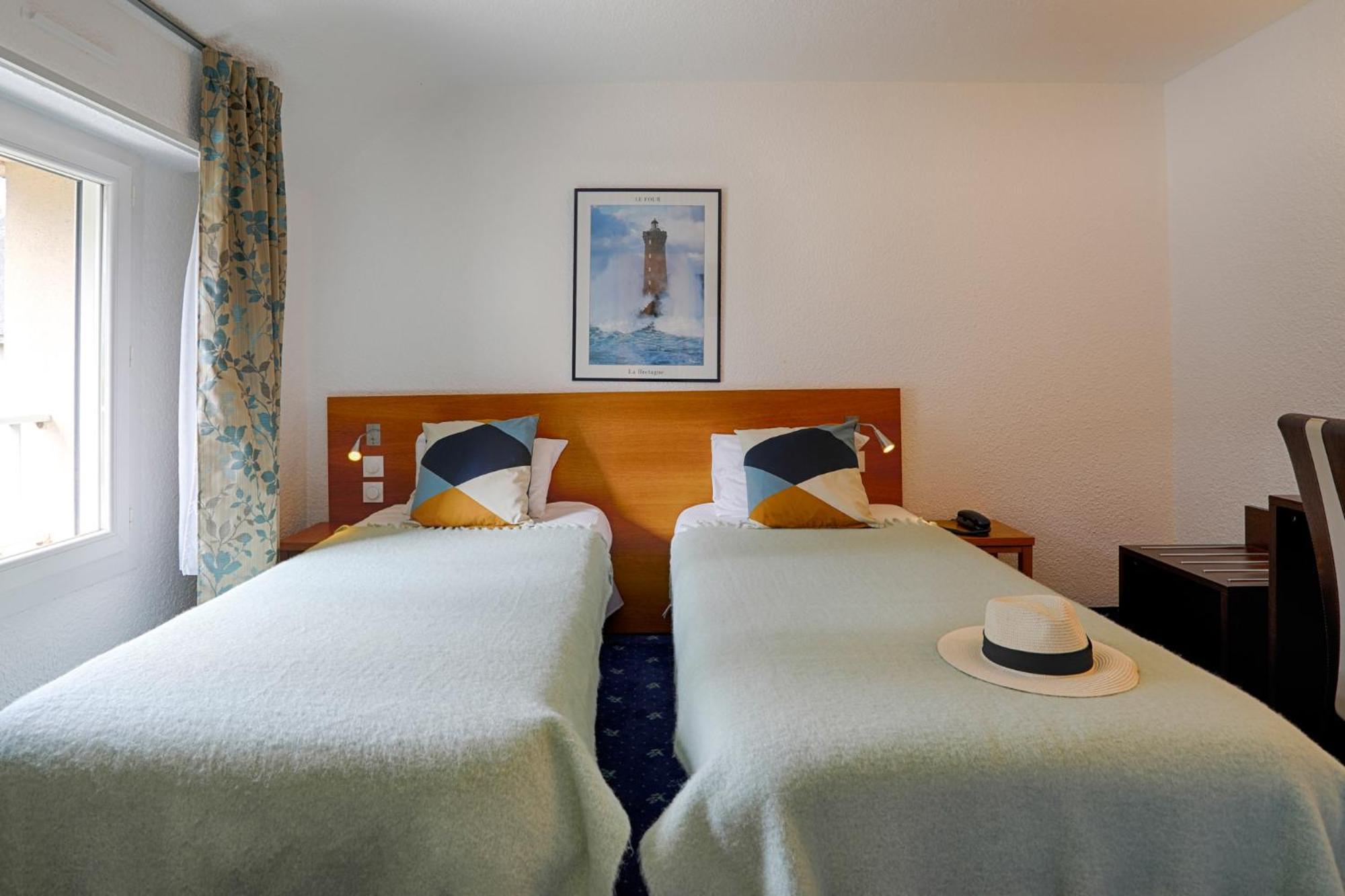 Hotel Le Branhoc - Brit Hotel オーレー エクステリア 写真