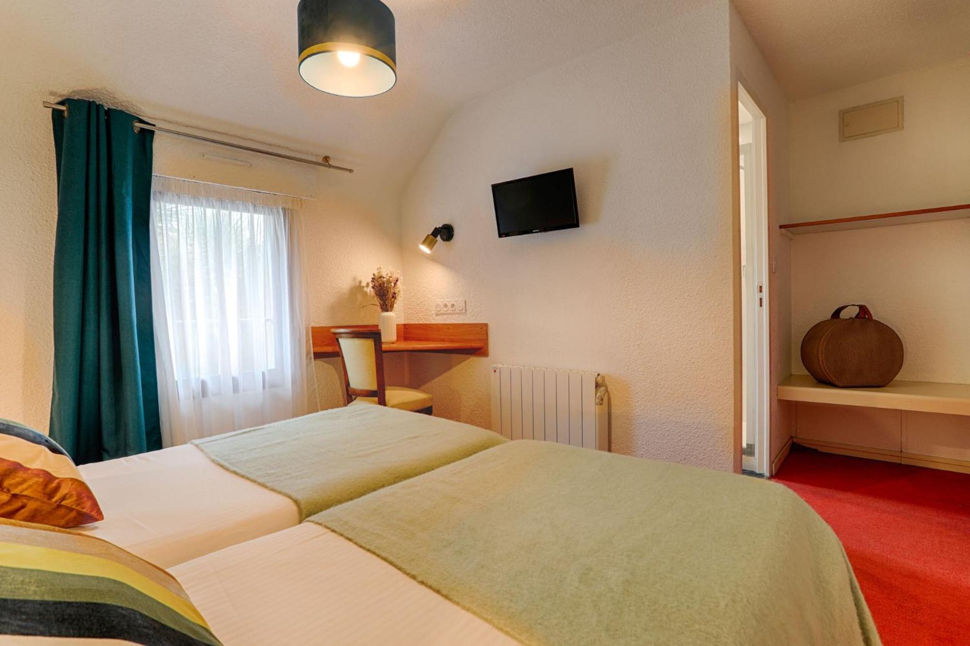 Hotel Le Branhoc - Brit Hotel オーレー エクステリア 写真